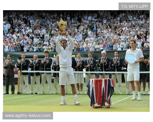 足球场上的传奇巨星是谁 他如何书写辉煌的职业生涯